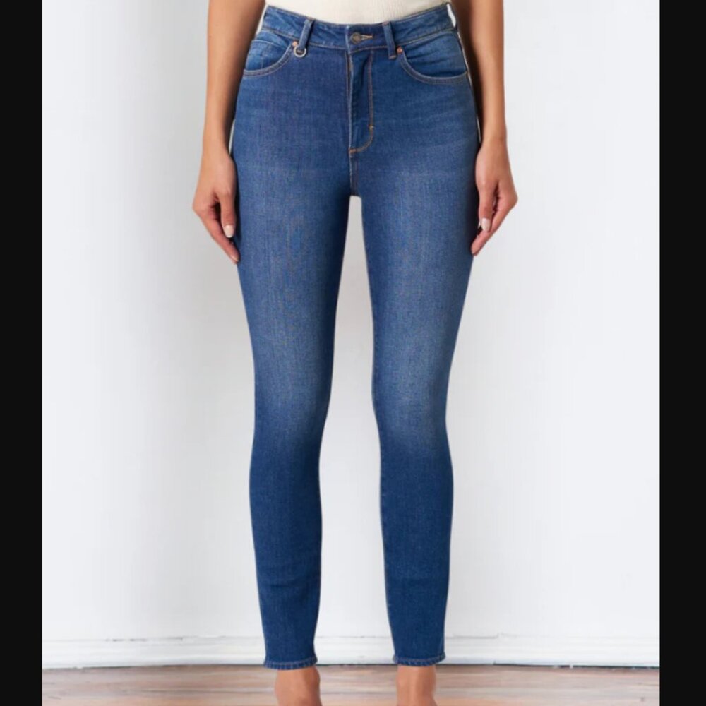 Neuw Marilyn High Waist Rise Jeans Size 25-26